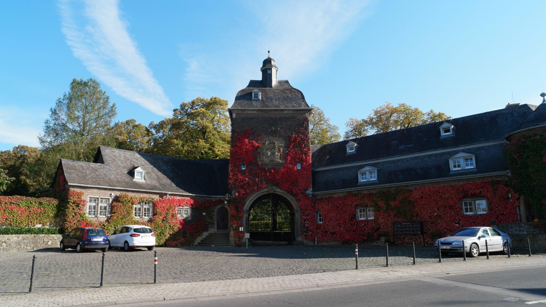 Schloss Röttgen Tor Im Herbst